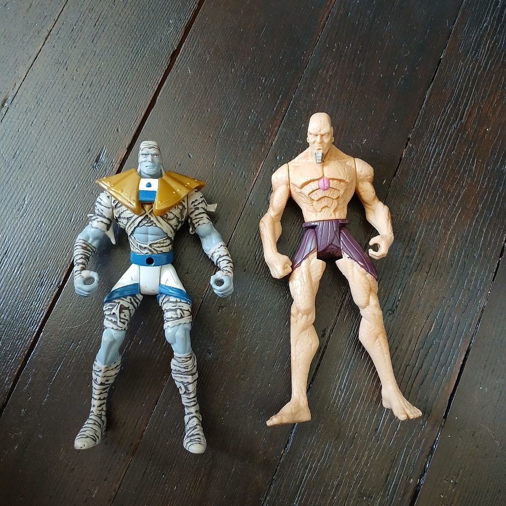 1997 Kenner Mummies Alive! Action Figures